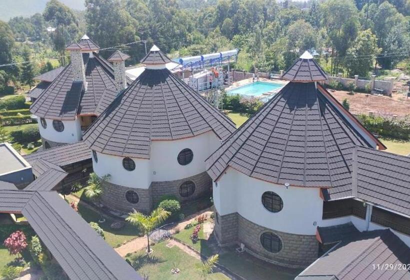 هتل Turaco Intercounty Resort