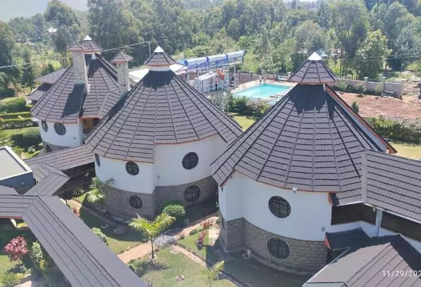 هتل Turaco Intercounty Resort