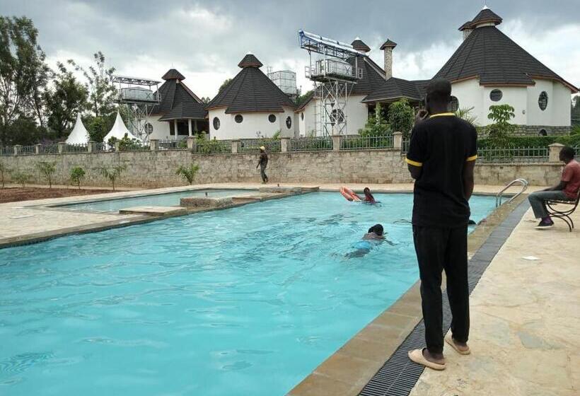 هتل Turaco Intercounty Resort