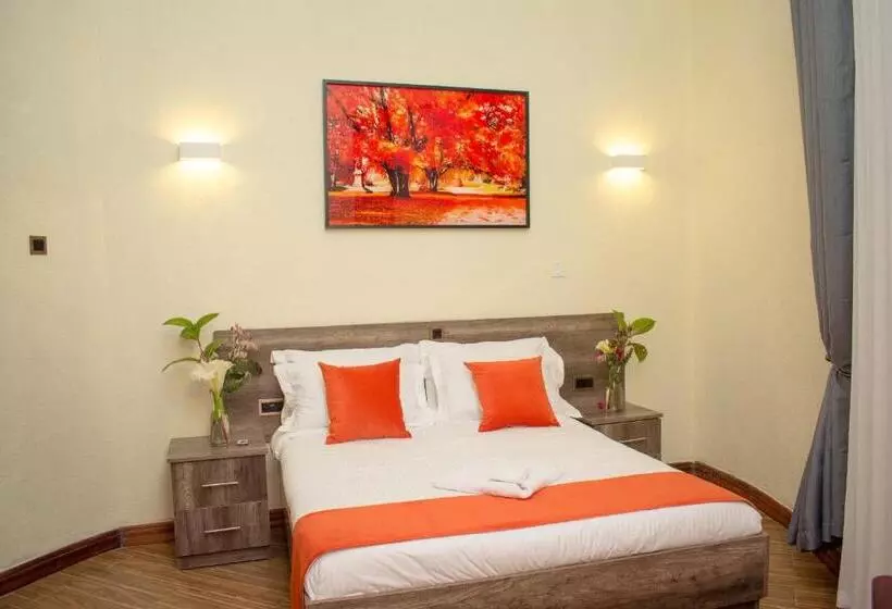 هتل Turaco Intercounty Resort