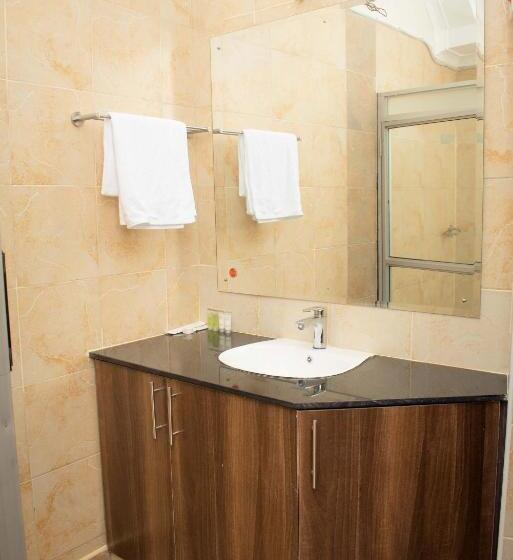 هتل Turaco Intercounty Resort