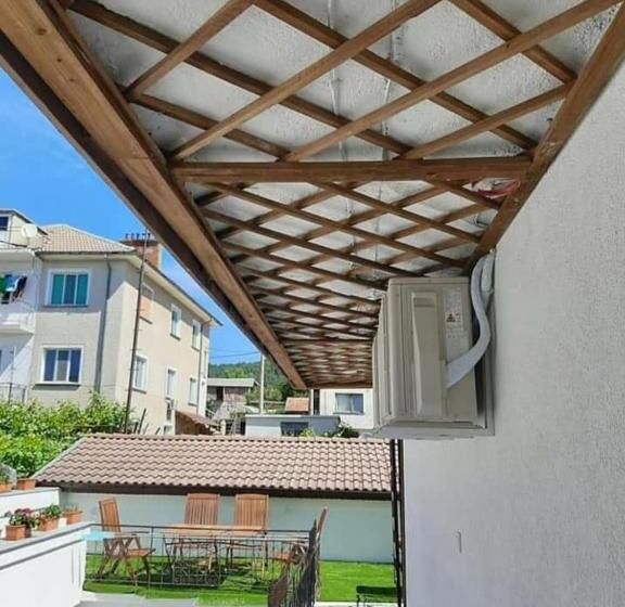 بنسيون родопчани старцево