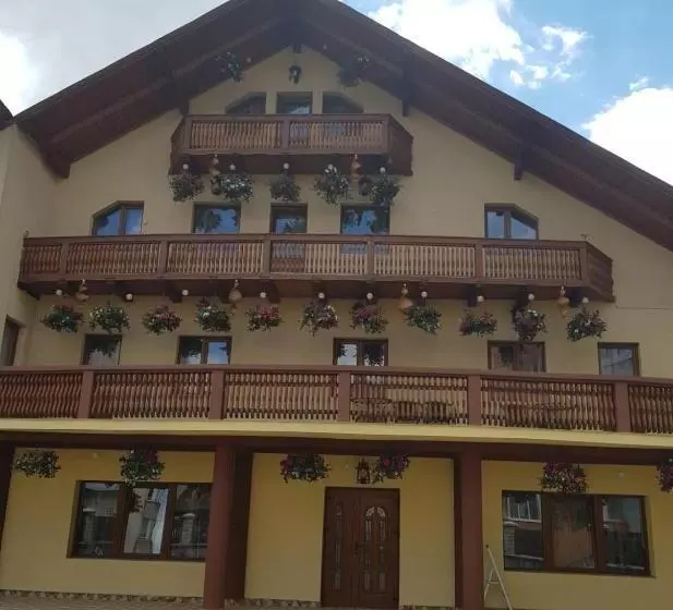 پانسیون Casa Poenaru