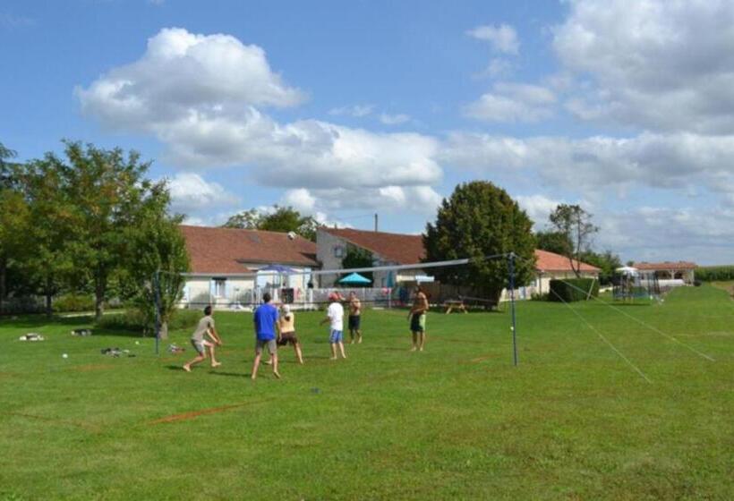 Пансион Domaine La Granja