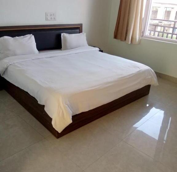 פנסיון Gliders Inn By Barefoot Inc