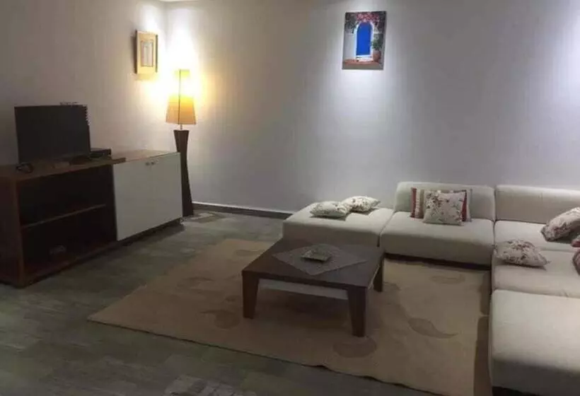 Majatalo Grand S+1 Avec Vaste Terrasse Panoramique