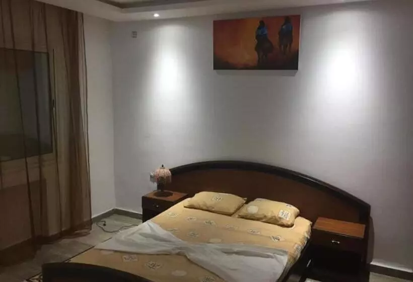 Majatalo Grand S+1 Avec Vaste Terrasse Panoramique