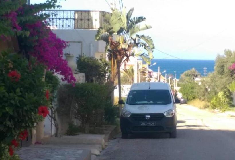 بنسيون Grand S+1 Avec Vaste Terrasse Panoramique