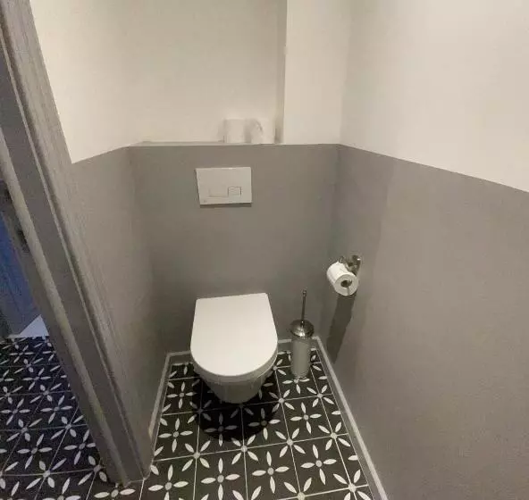 ペンション Le Village D Ezra