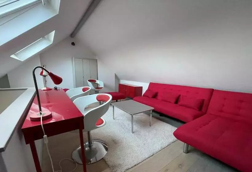 ペンション Le Village D Ezra