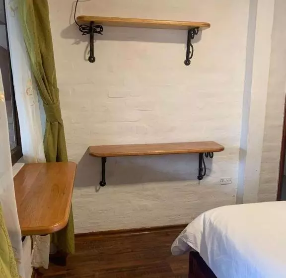 ペンション Mercedes Restaurant B&b