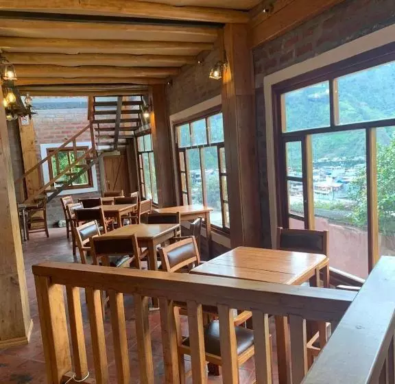 ペンション Mercedes Restaurant B&b
