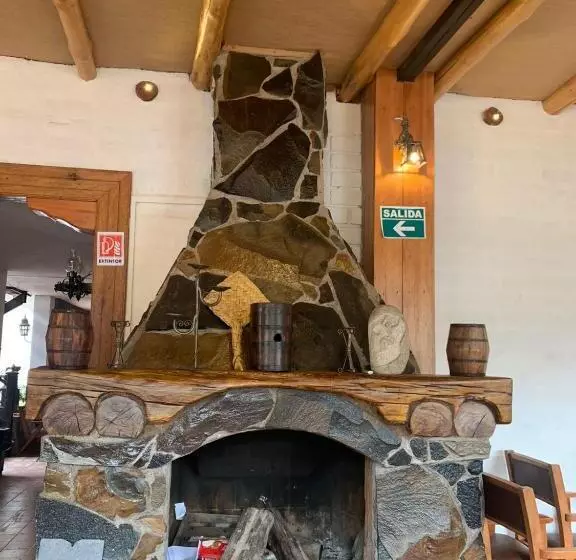ペンション Mercedes Restaurant B&b