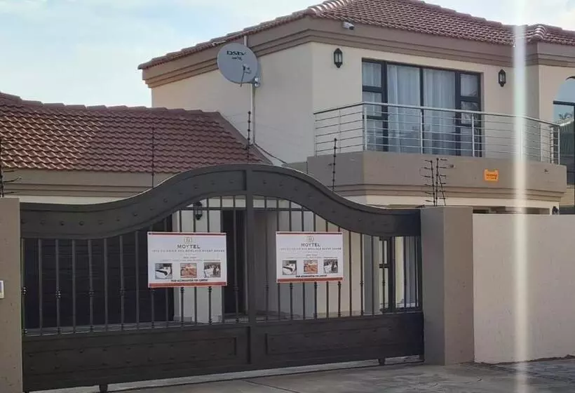 ペンション Moy Invest Holdings Bohlale