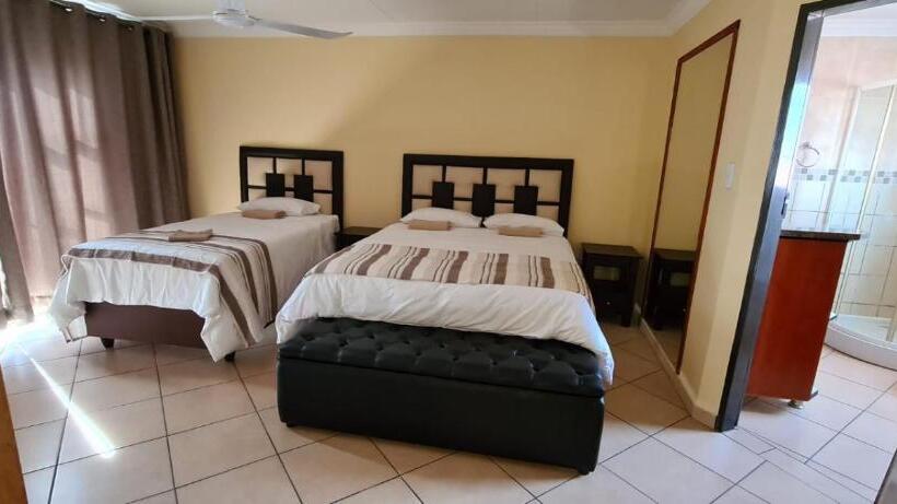 Pension (Hôtel basse catégorie) Moy Invest Holdings Bohlale