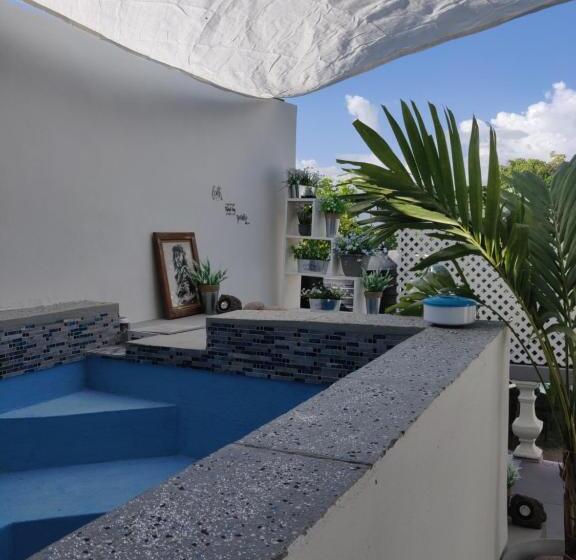 پانسیون Turquoise Heaven