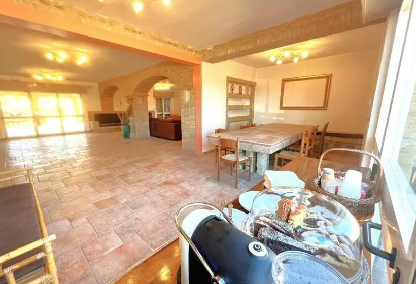 Majatalo Villa Quadrifoglio