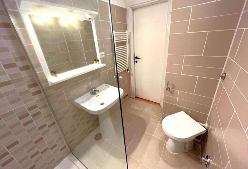 פנסיון Villa Quadrifoglio