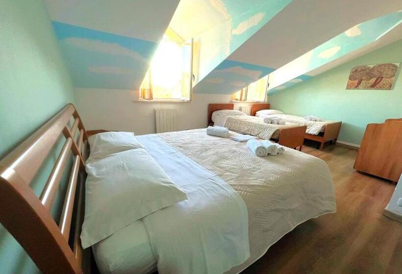 פנסיון Villa Quadrifoglio