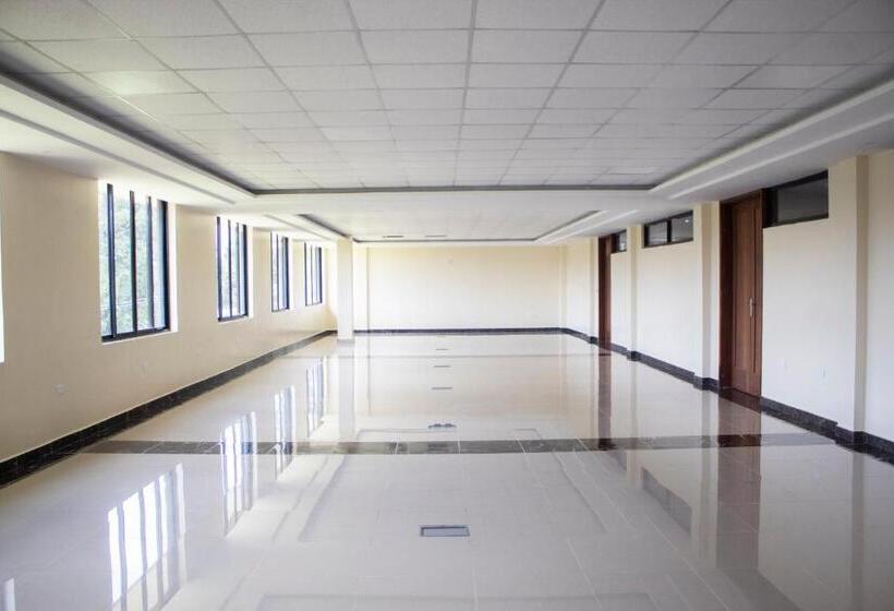 The Willis Hotel, Bomet