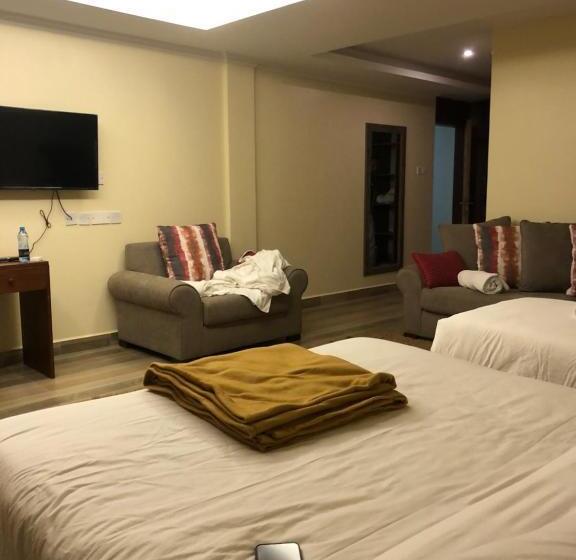 The Willis Hotel, Bomet