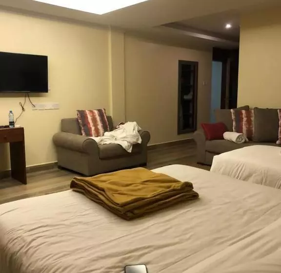 The Willis Hotel, Bomet