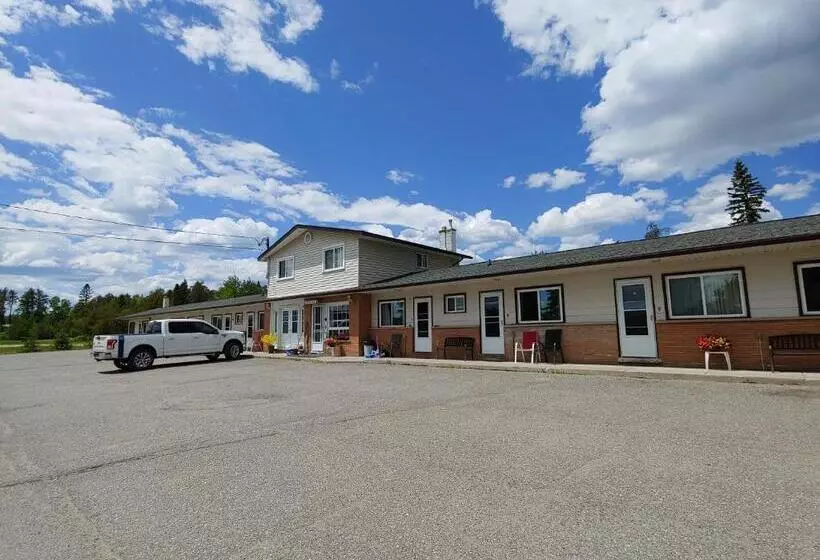 Town And Country Motel