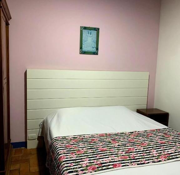 Общежитие Pousada Manga Rosa