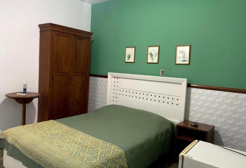 Общежитие Pousada Manga Rosa