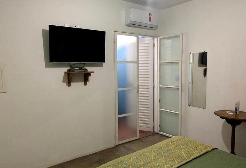 Общежитие Pousada Manga Rosa