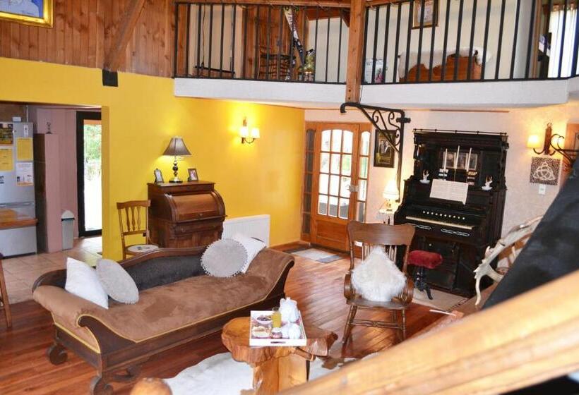 هاستل Refugio Invernalia