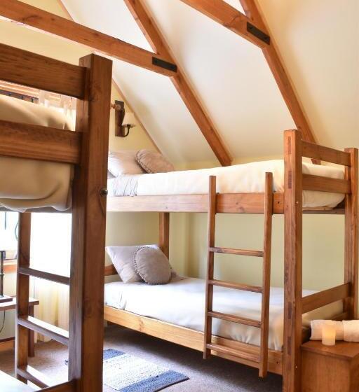 هاستل Refugio Invernalia