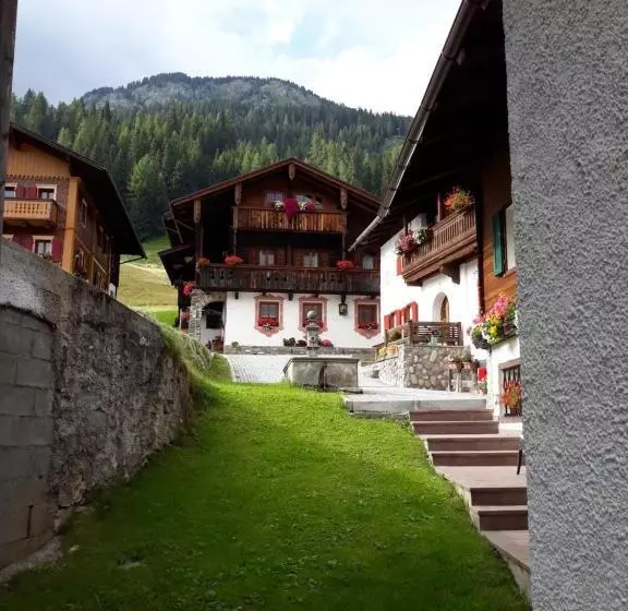 B&b Schlossar Haus