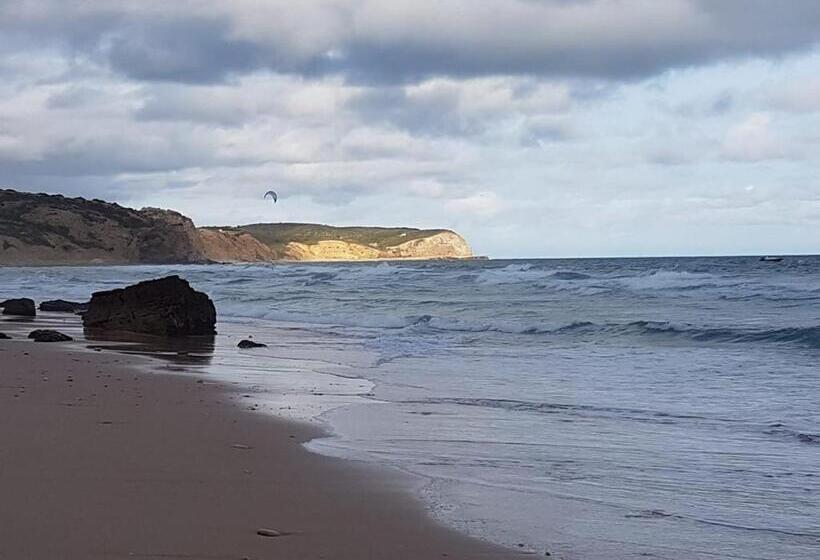 تختخواب و صبحانه Casinha Manta