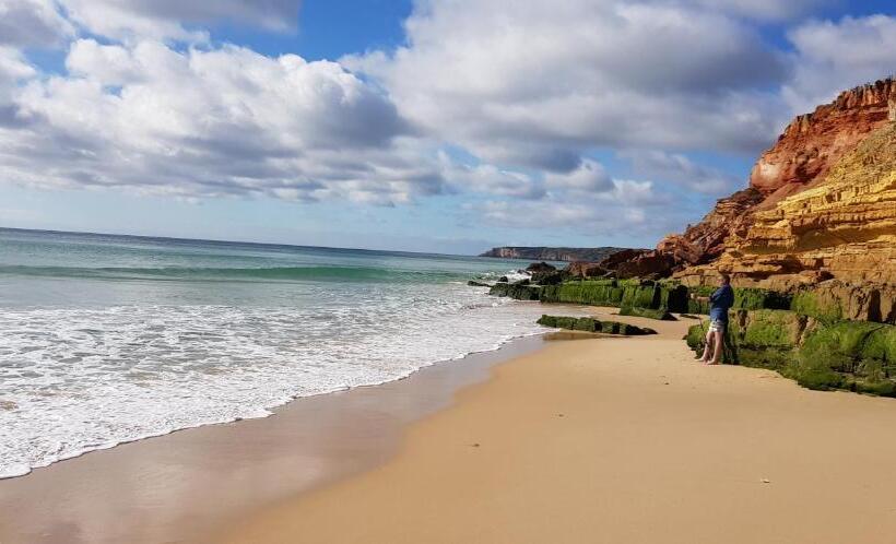 تختخواب و صبحانه Casinha Manta