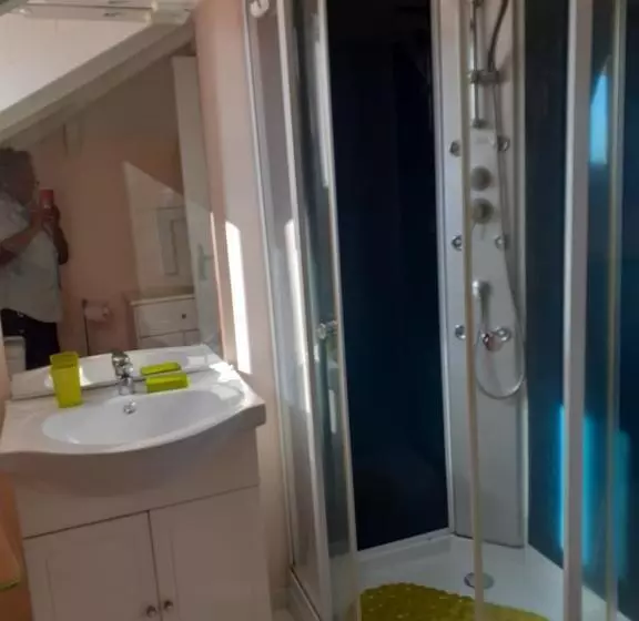 تختخواب و صبحانه Chambres D Hôtes Dans Villa Avec Piscine Petit Déjeuner