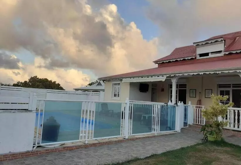تختخواب و صبحانه Chambres D Hôtes Dans Villa Avec Piscine Petit Déjeuner