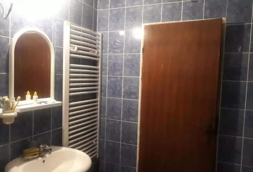 تختخواب و صبحانه Guesthouse Stanojevic