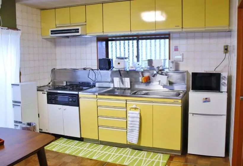 Aamiaismajoitus (B&B) 藤花楼 Kamakura