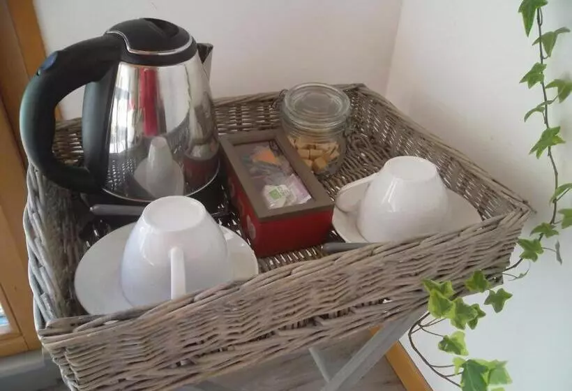 ベッドアンドブレックファースト La Buissonnière