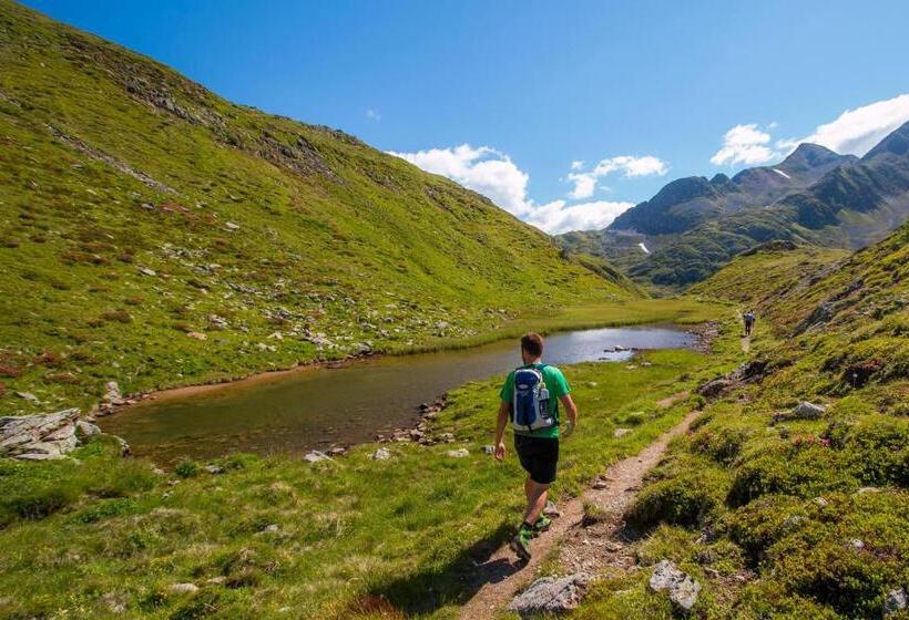 Отель Binterhof