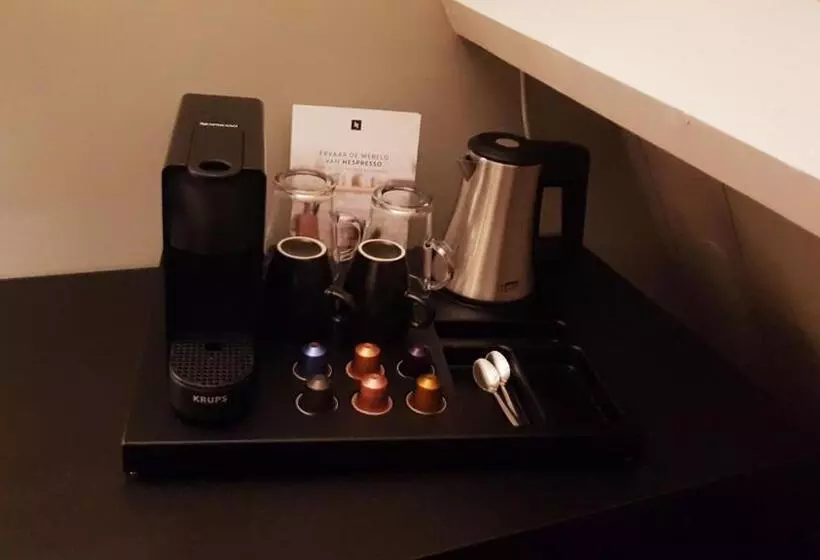 ホテル Dependance Anna S Zusje