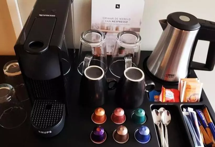 ホテル Dependance Anna S Zusje