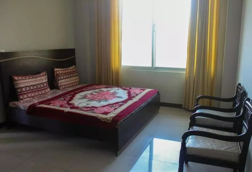 هتل Green Valley Bhurban Apartments