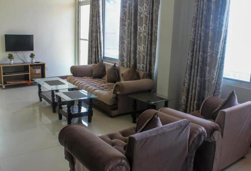 هتل Green Valley Bhurban Apartments