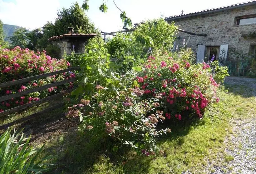 Hotelli Le Mas De La Siffleuse