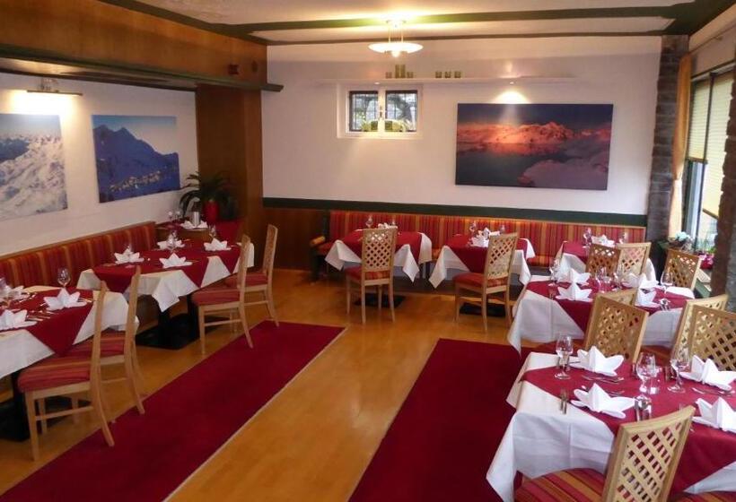 בית מלון כפרי Mosermandl