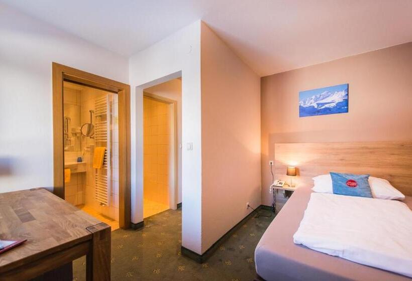 בית מלון כפרי Mosermandl