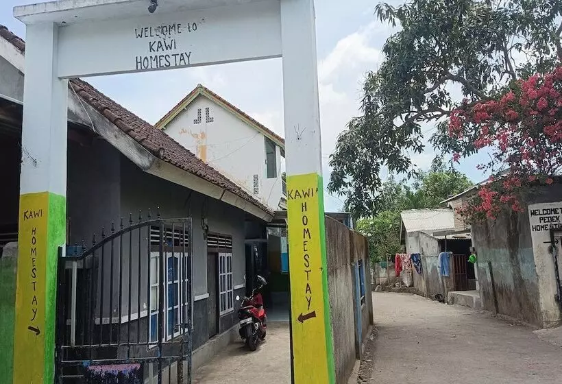 ホテル Oyo 93359 Kawi Homestay