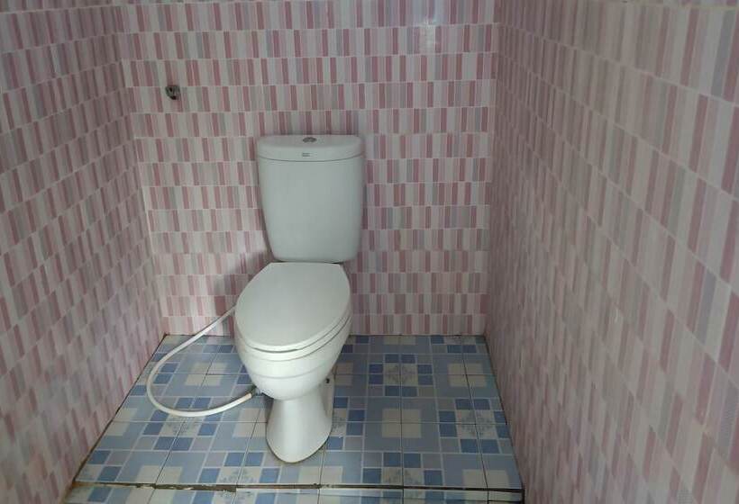 בית מלון כפרי Oyo 93359 Kawi Homestay